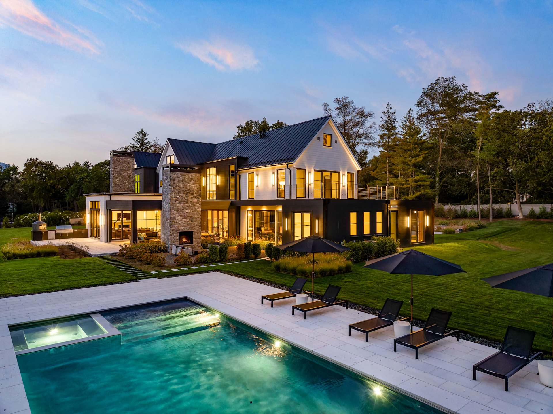 Discover Properties for Sale in Greenwich Ellen Mosher