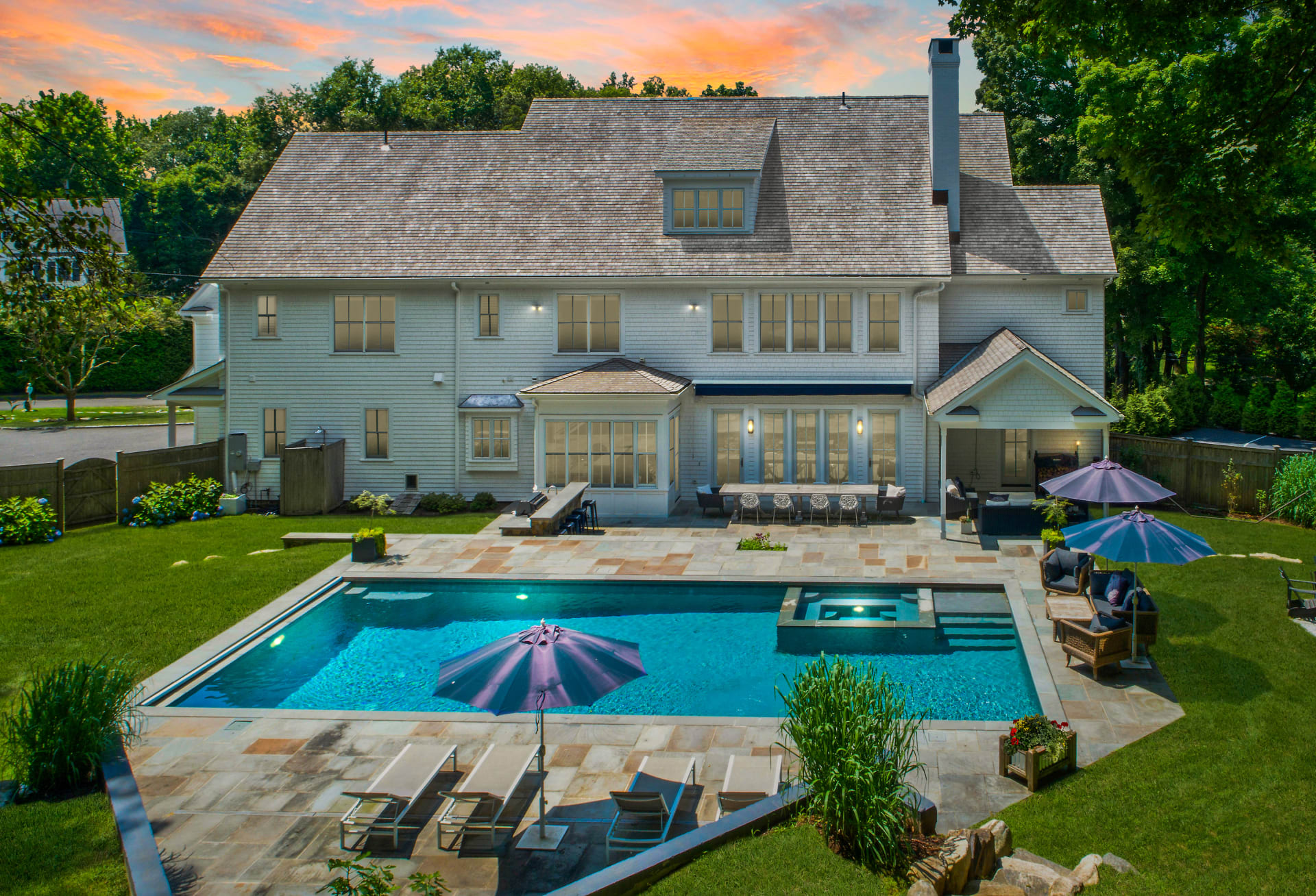 1 Lantern Hill Road M & D Properties