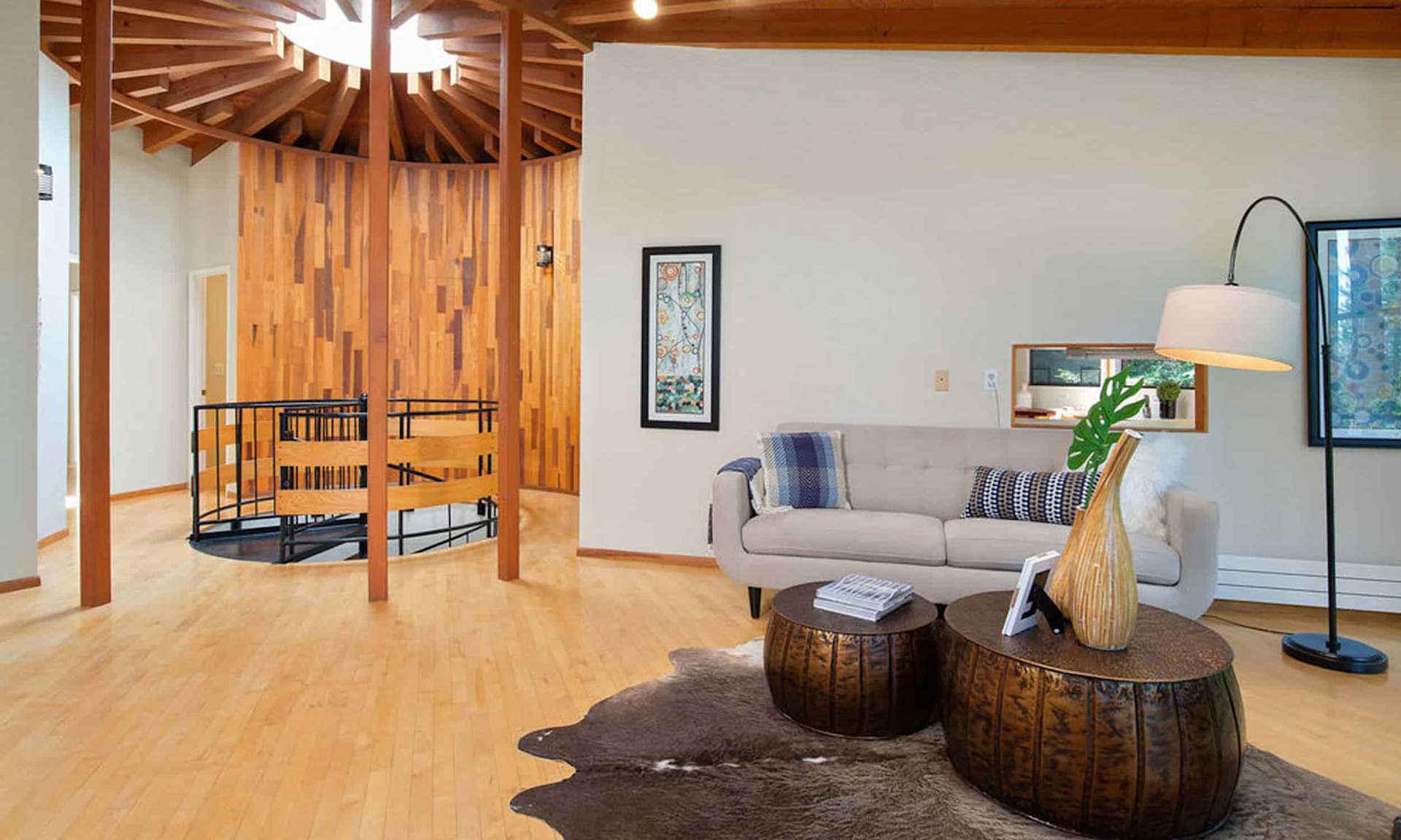 MaryBeth McLaughlin Room Real Estate Santa Cruz