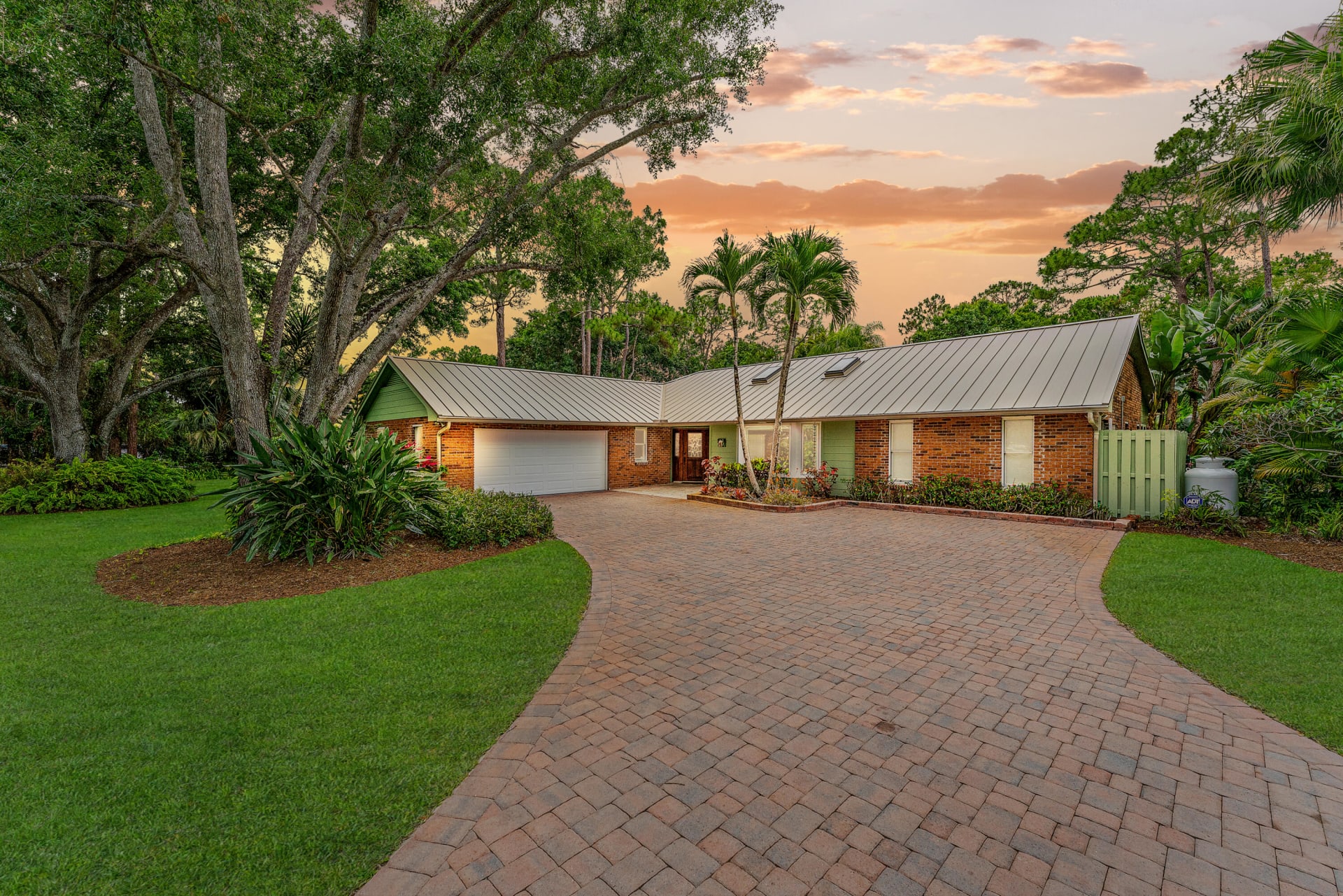 Meet the Team Jupiter Real Estate Team Wolfe Team