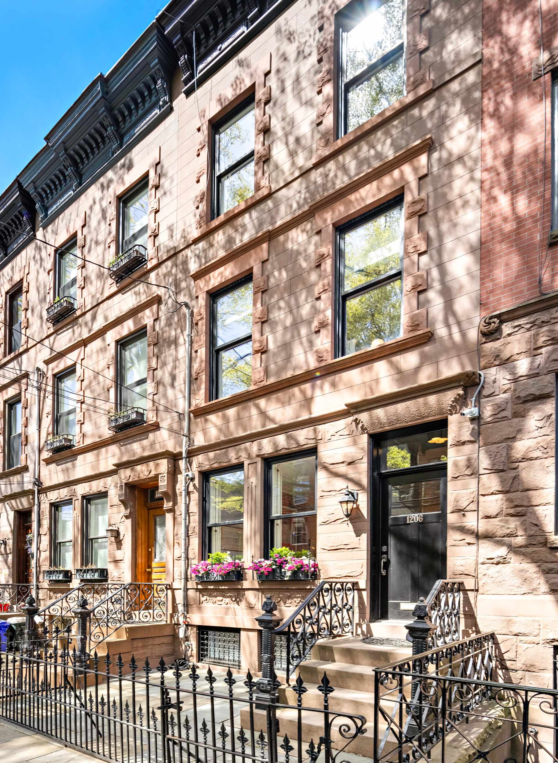 Hudson Realty Group Specializing in Luxury Residential Sales