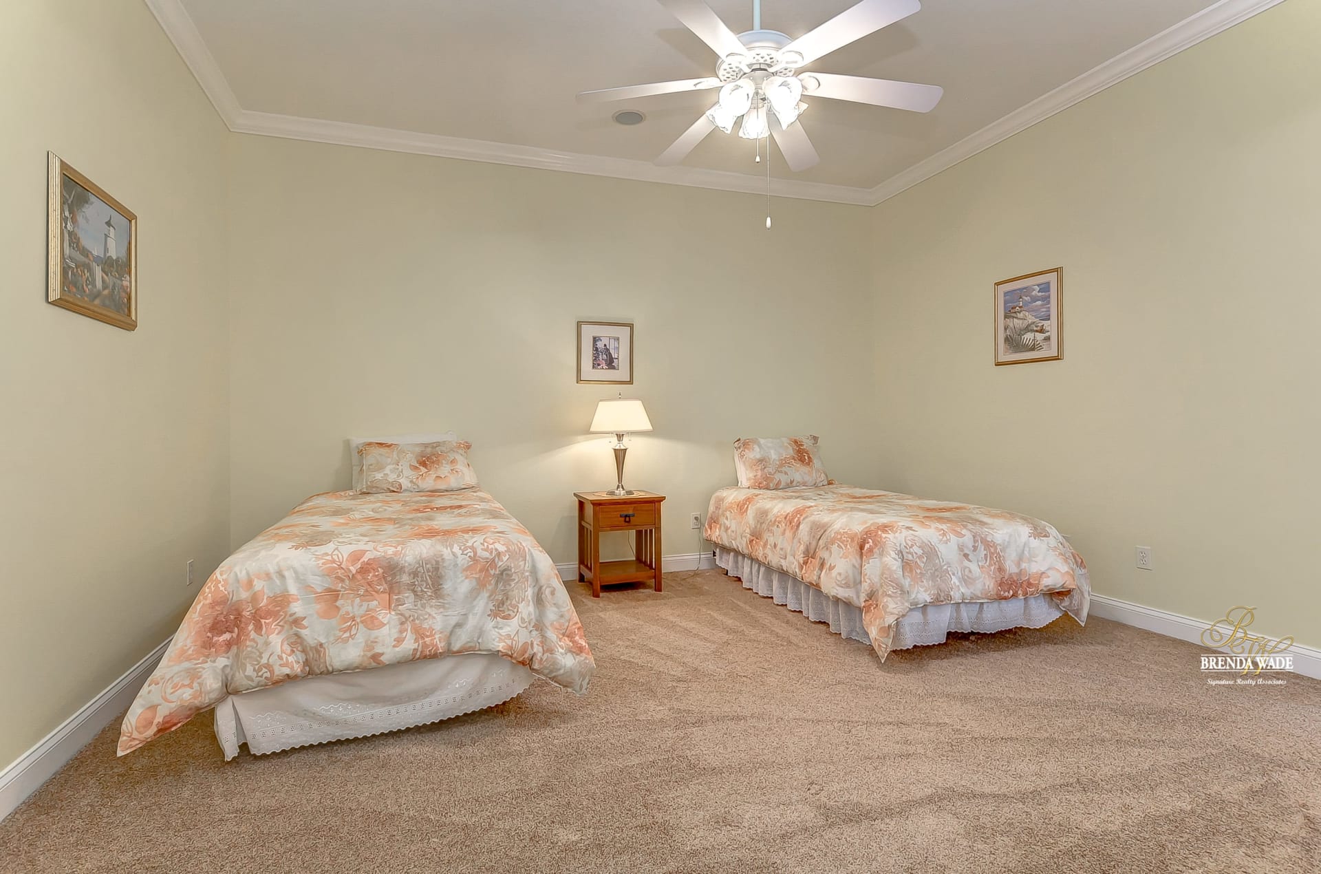721 Citrus Wood Lane Valrico, FL 33594 Brenda Wade Team