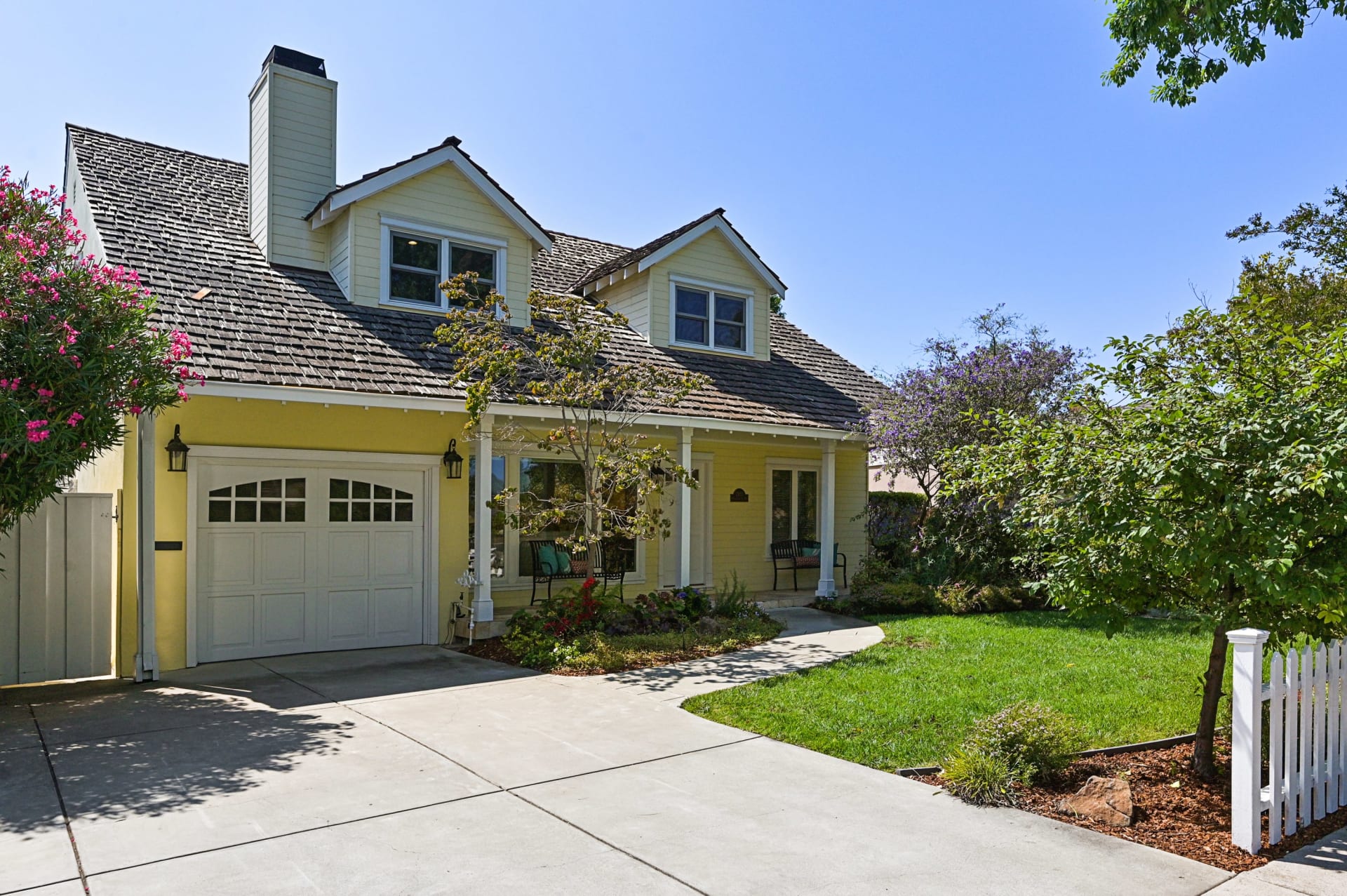 2423 Massachusetts Avenue, Redwood City 