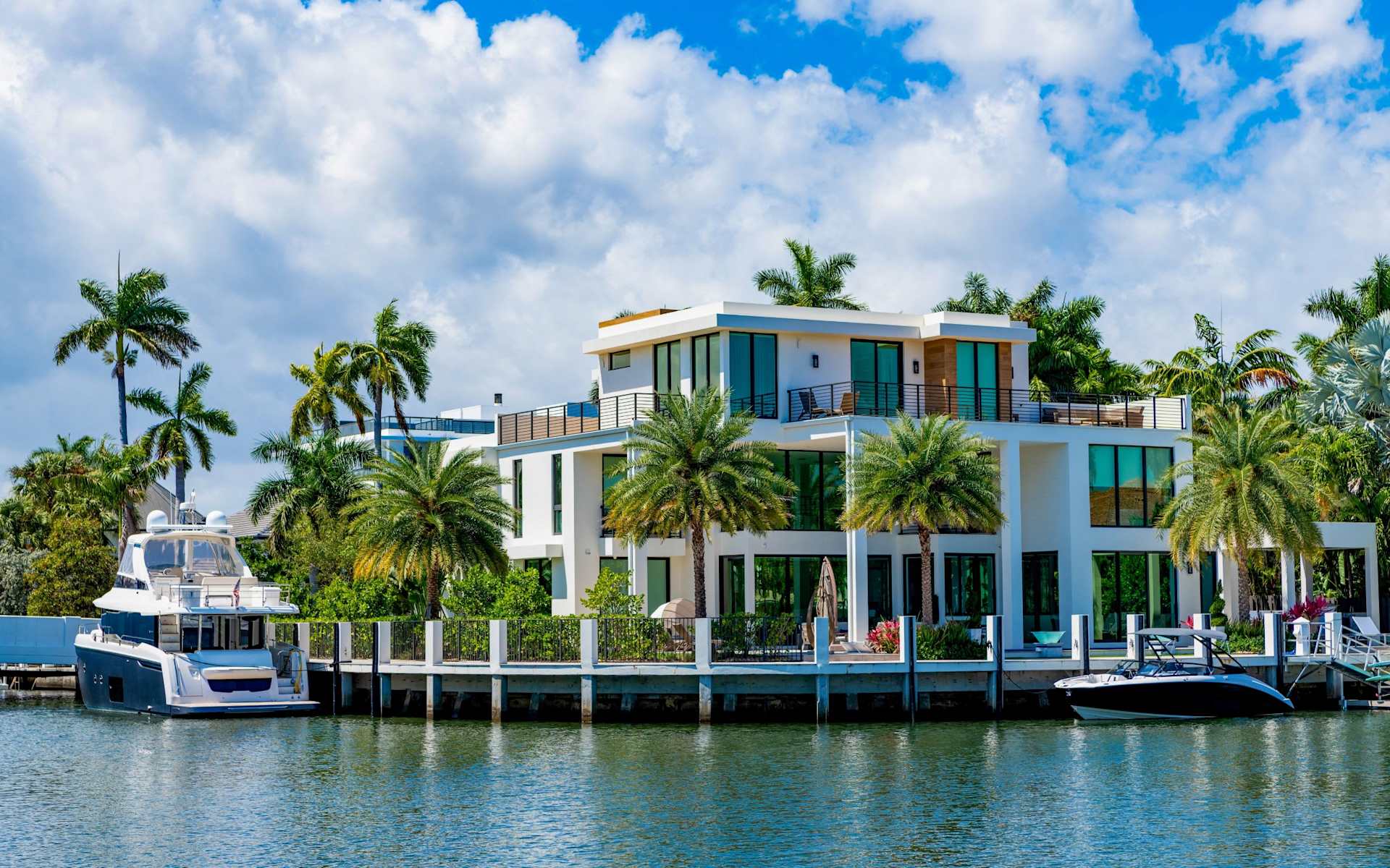 Properties for Sale in Miami and Brickell Oliver Ruiz