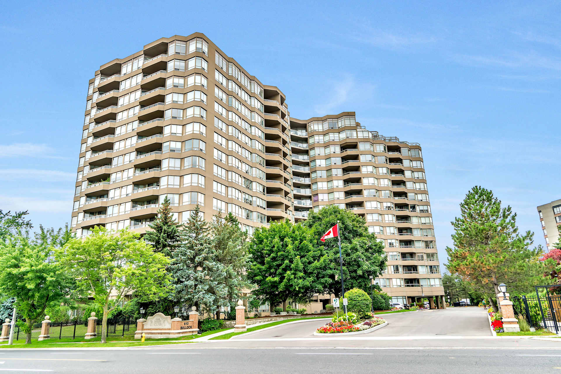 The Hunt Club, Ontario Real Estate & Condos For Sale Walker Parker