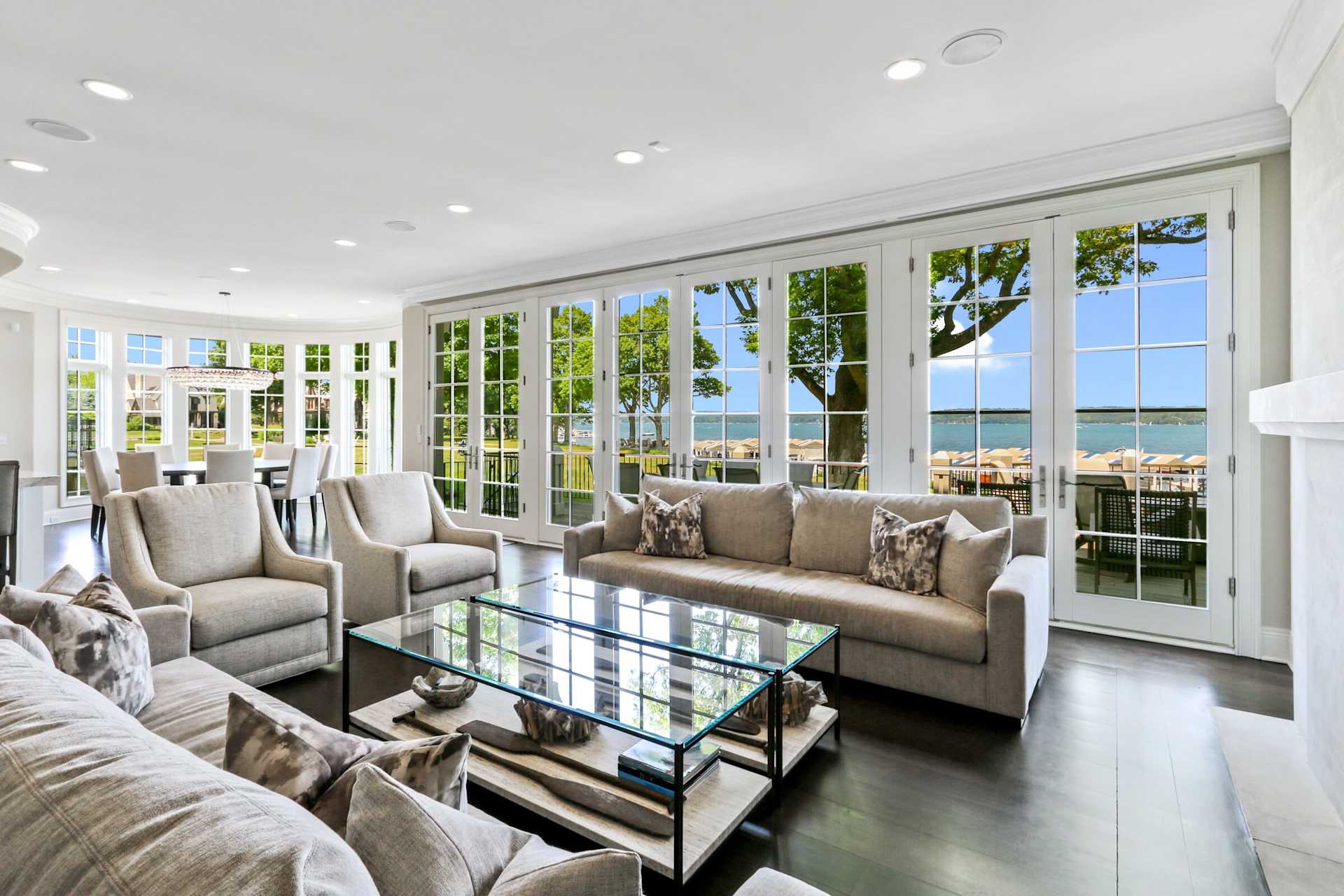 Tricia Forbeck Geneva Lake Real Estate Specialist