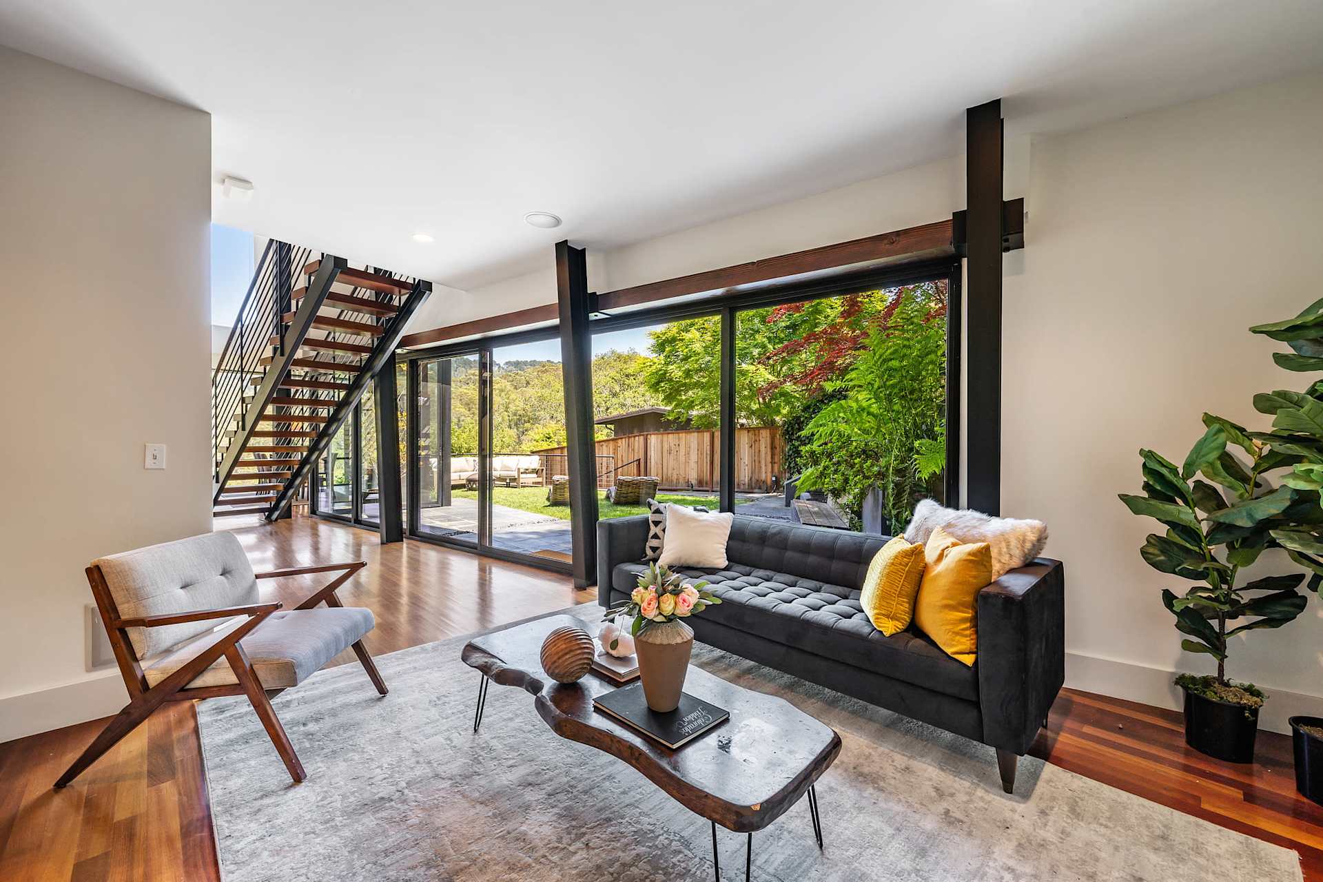 Past Sales Page 1 District Homes