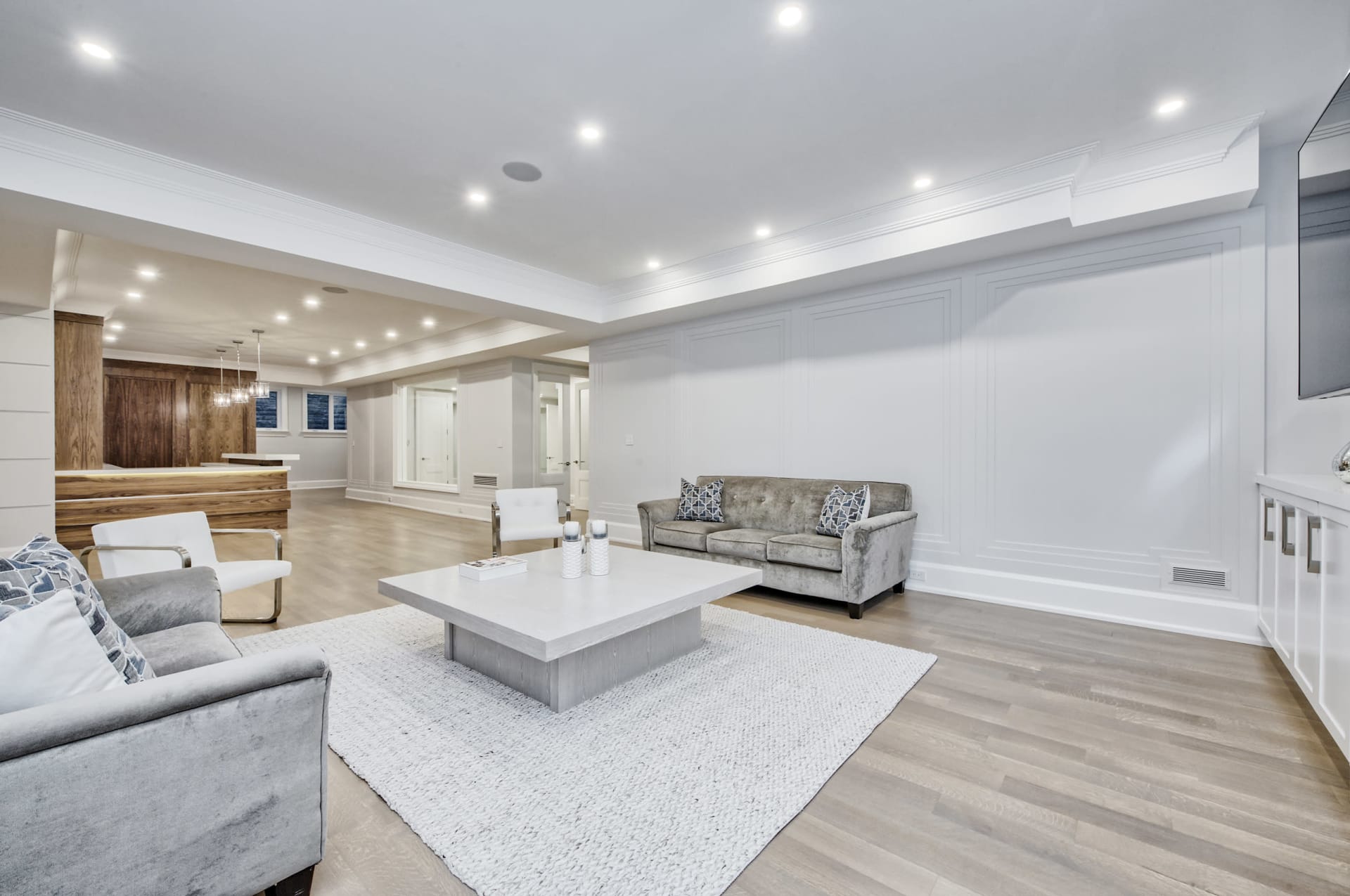 1163 Morrison Heights Drive Oakville, ON L6J 4J2 Goodale Miller Team