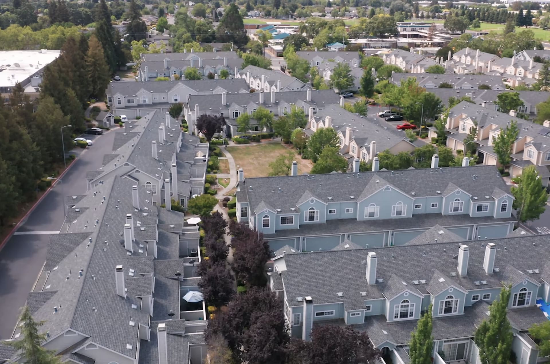 652 Laurel Grove Cir, Santa Rosa, CA