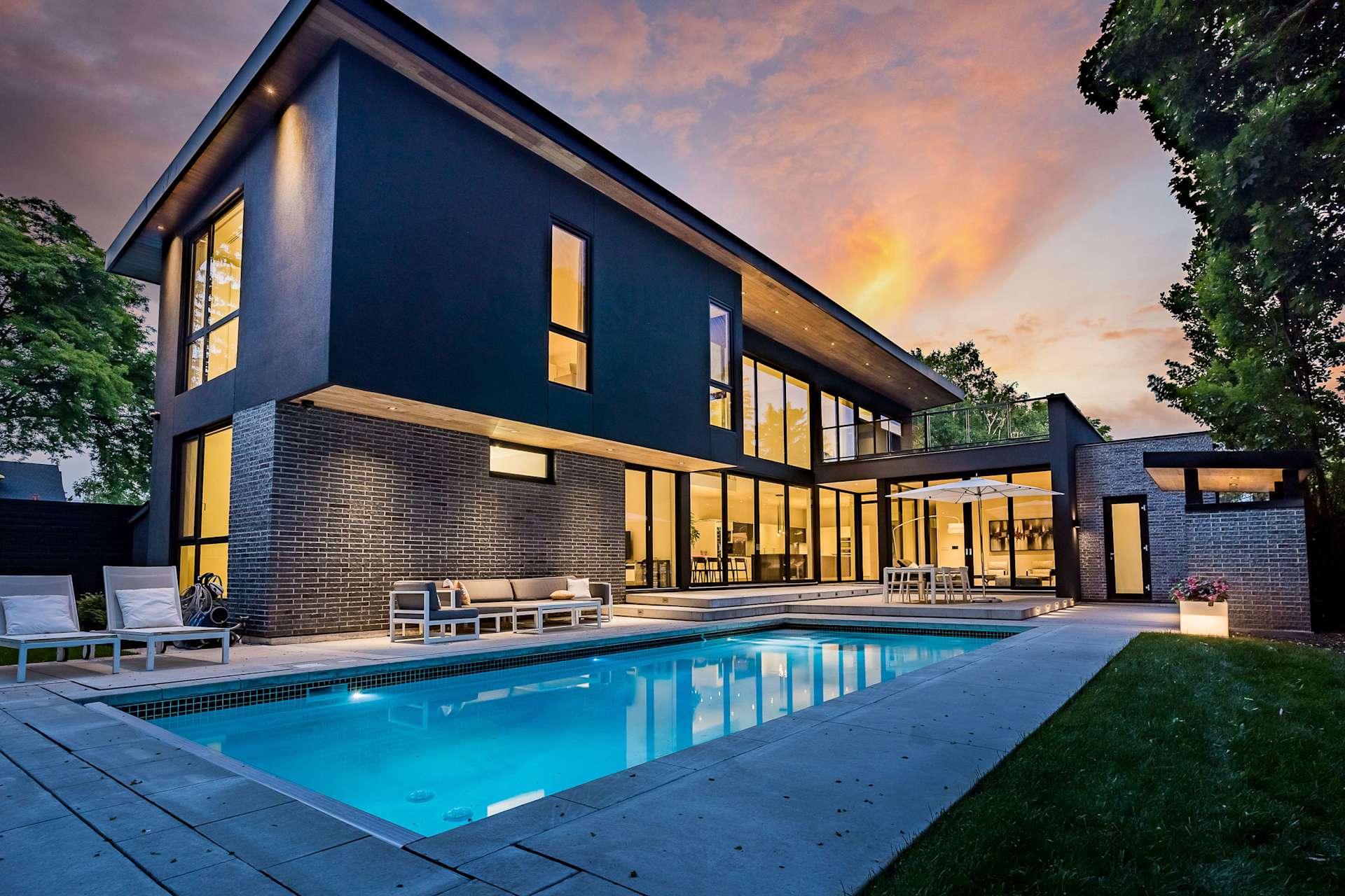 Engelbrecht Associates Oakville Real Estate Agents