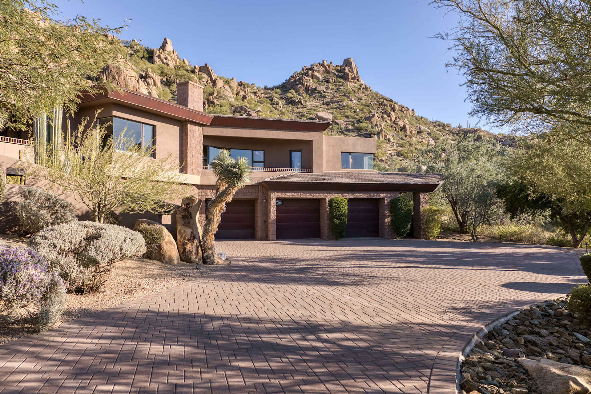 Arizona Luxury Real Estate Agents ROCO Luxury Homes