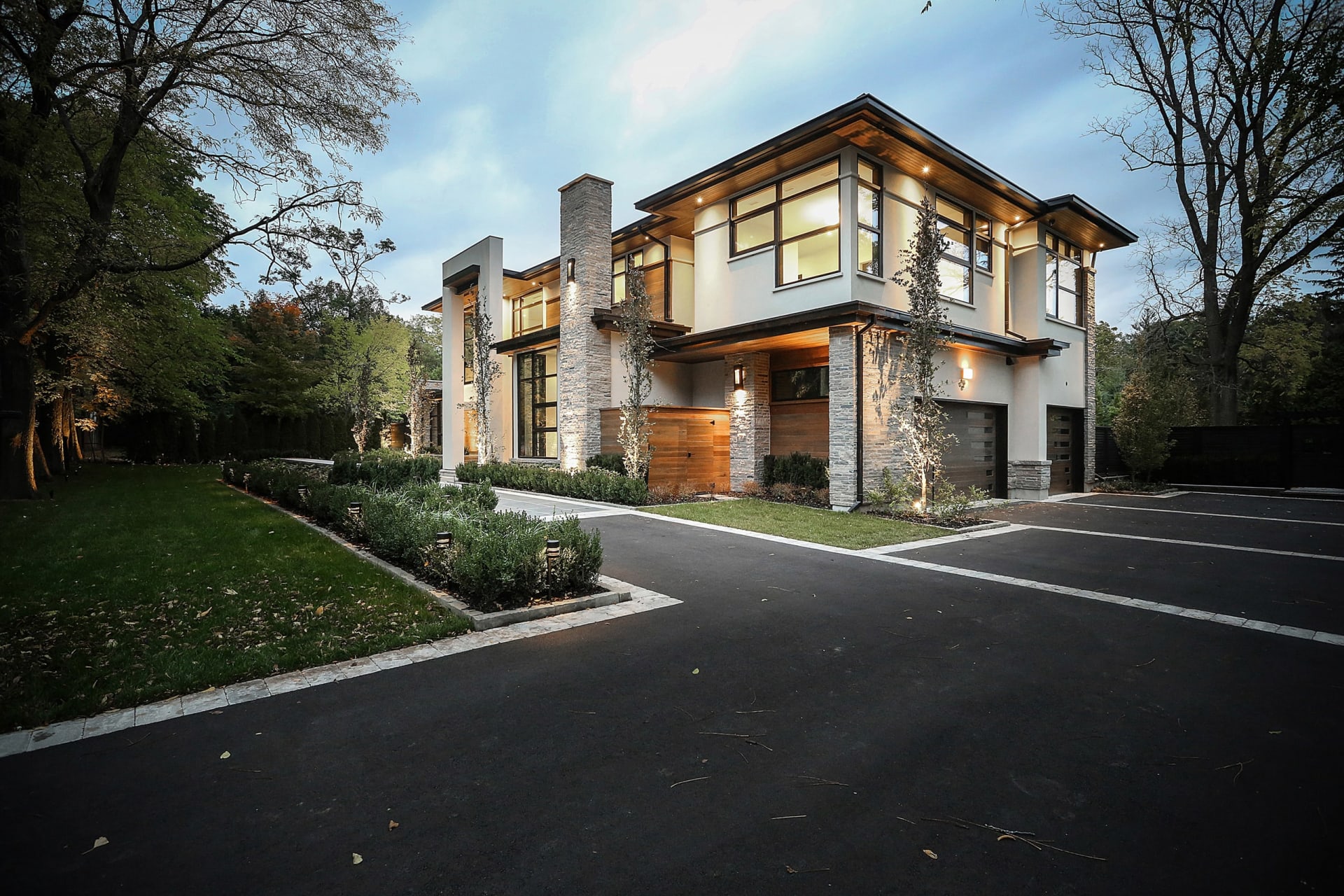 123 Balsam Drive Oakville, ON L6J 3X4 Goodale Miller Team Goodale Miller Team Oakville