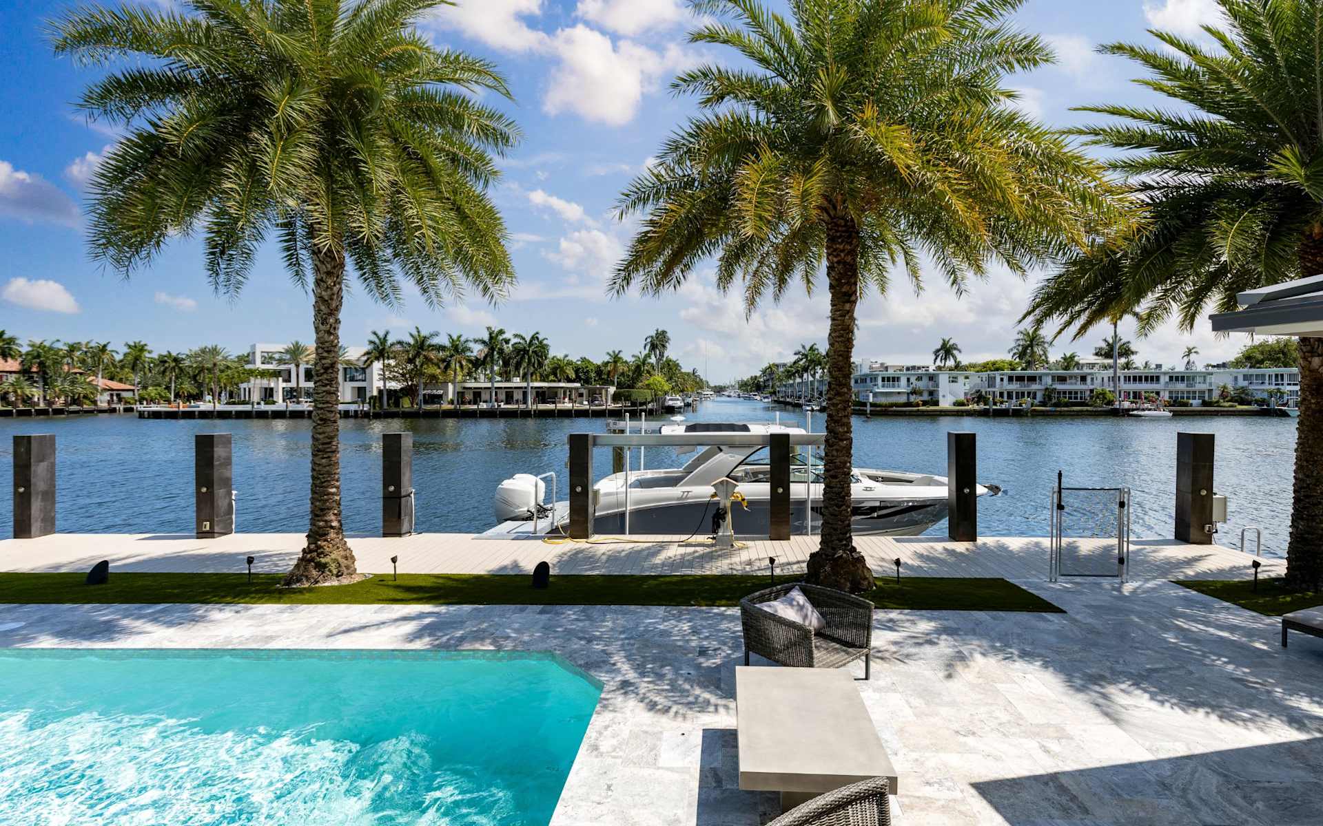 Las Olas Isles Homes for Sale Liz Ciborowski