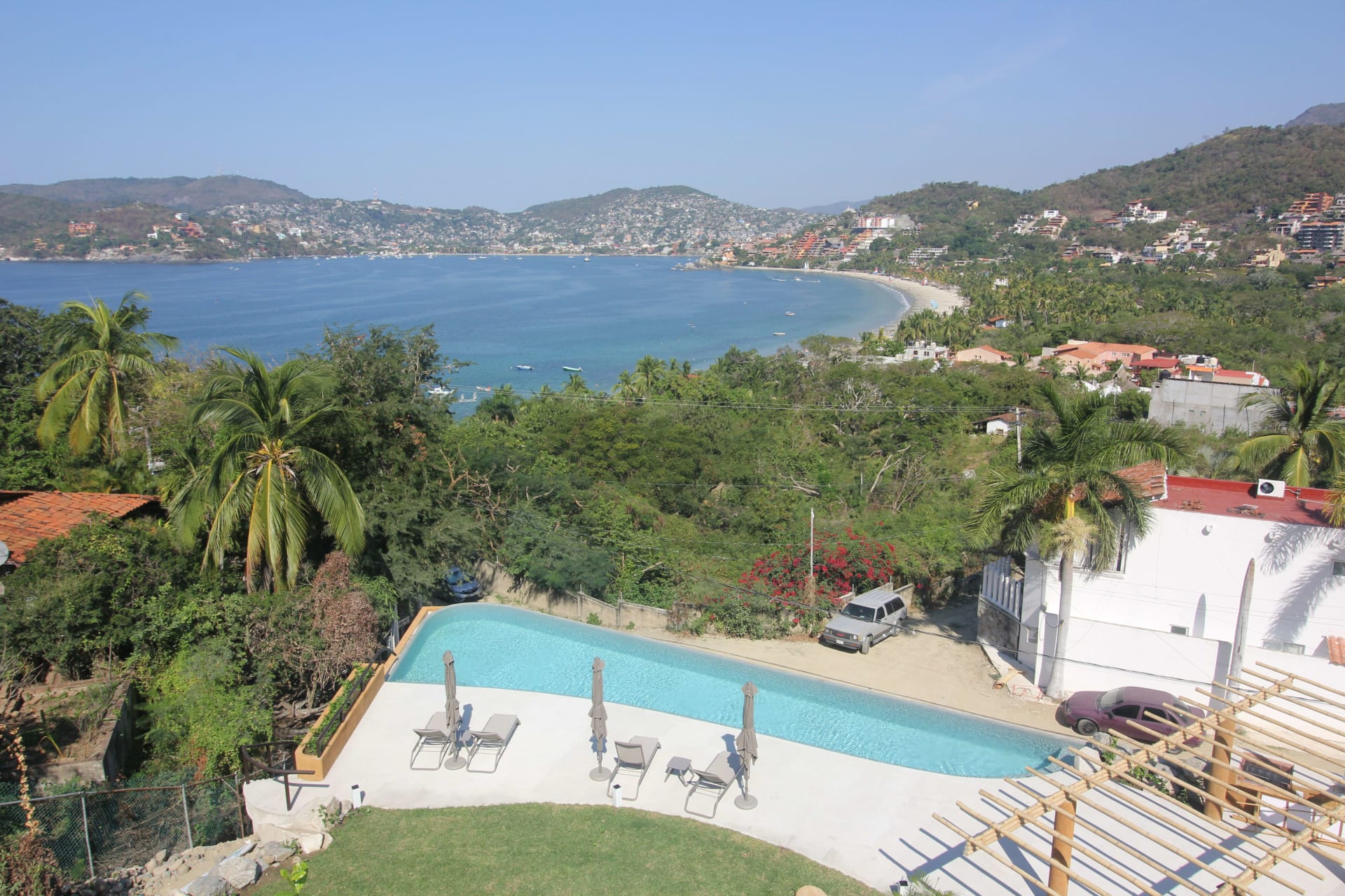 Armadillo Live Real Estate Guerrero Real Estate Experts