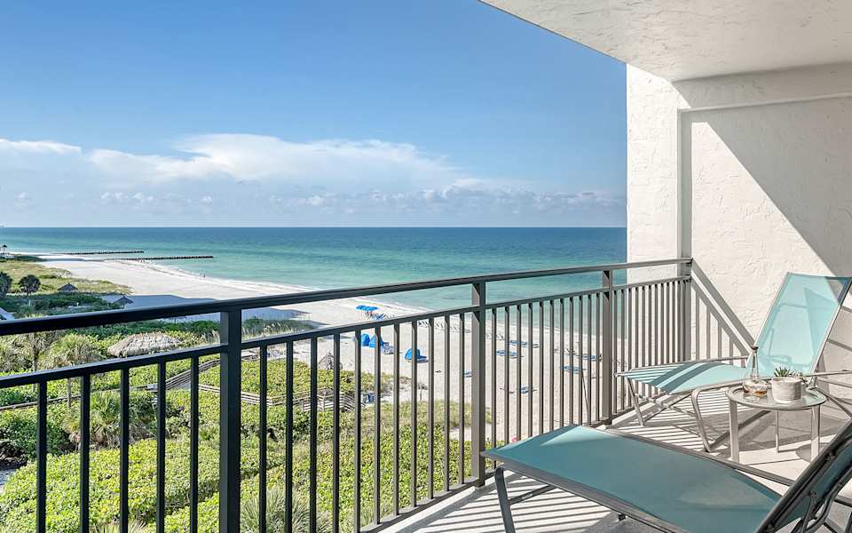 2525 Gulf of Mexico Drive 6B, Longboat Key Luxury Real Estate