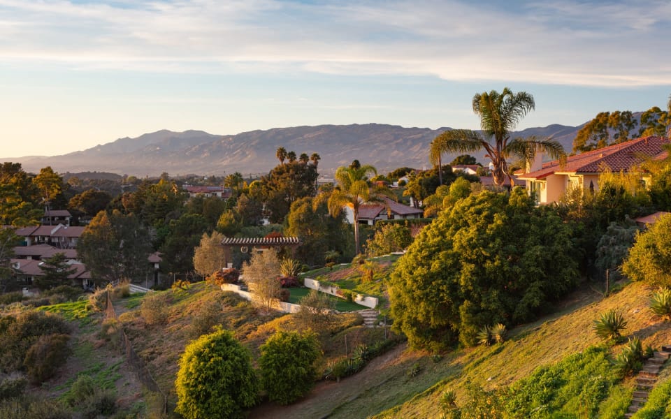 2,377 Los Feliz Neighborhood Los Angeles Stock Photos, High-Res