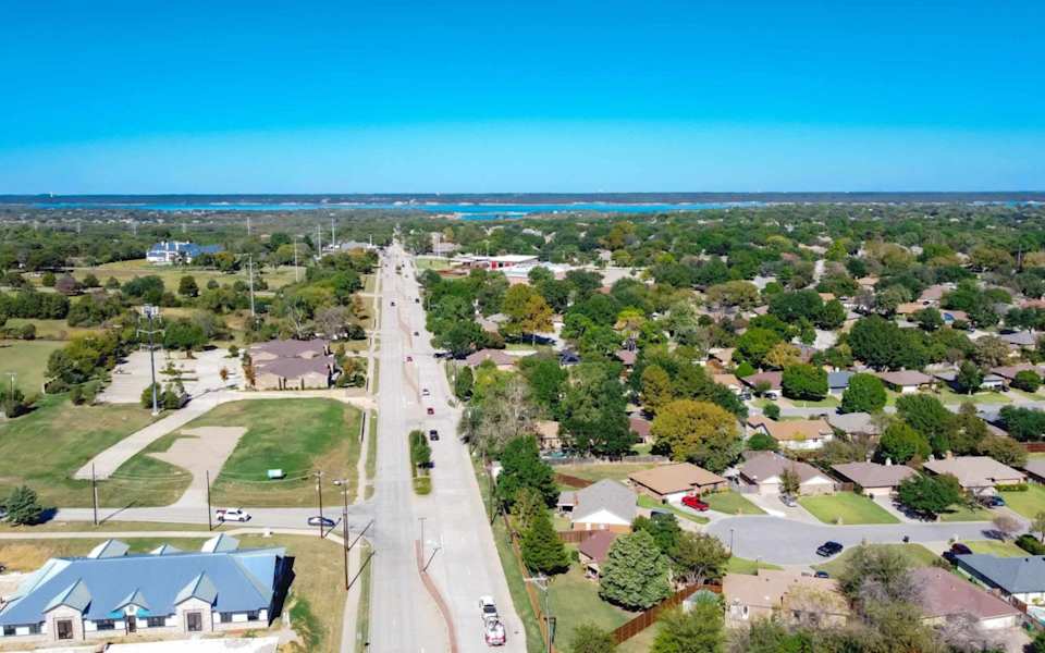 Grapevine JLUX Homes Realty Group