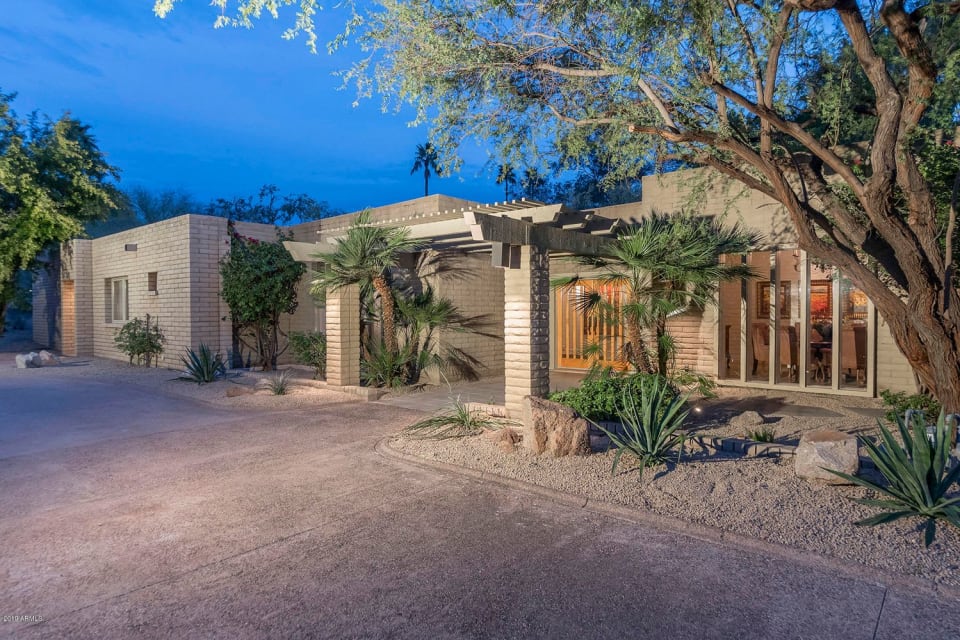 4615 E Palomino Rd Real Estate Listing ROCO Luxury Homes