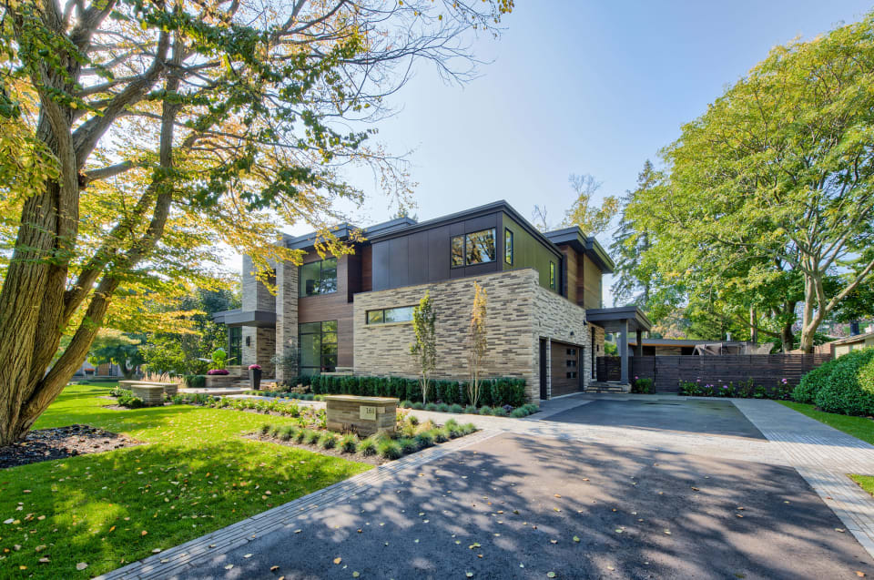 168 Forestwood Drive Oakville, ON L6J 4E6 Goodale Miller Team