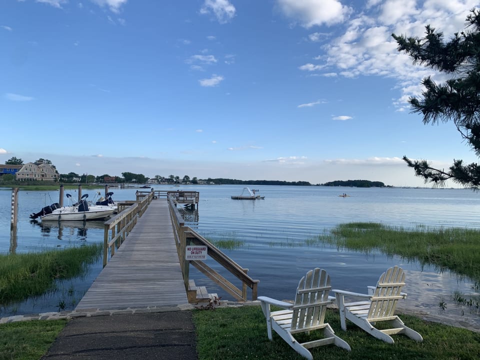 Sarsen Team Compass Greenwich CT Private Associations with Members