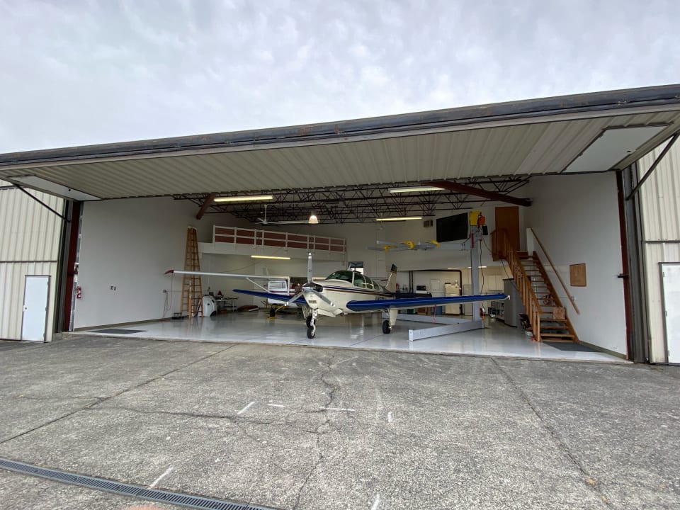 Paine Field Hangar The Remlinger Group Seattle Real Estate Team