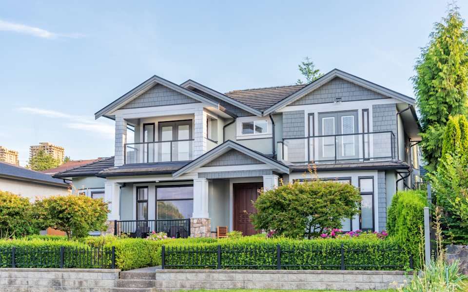 Meridian Kessler Neighborhood Guide