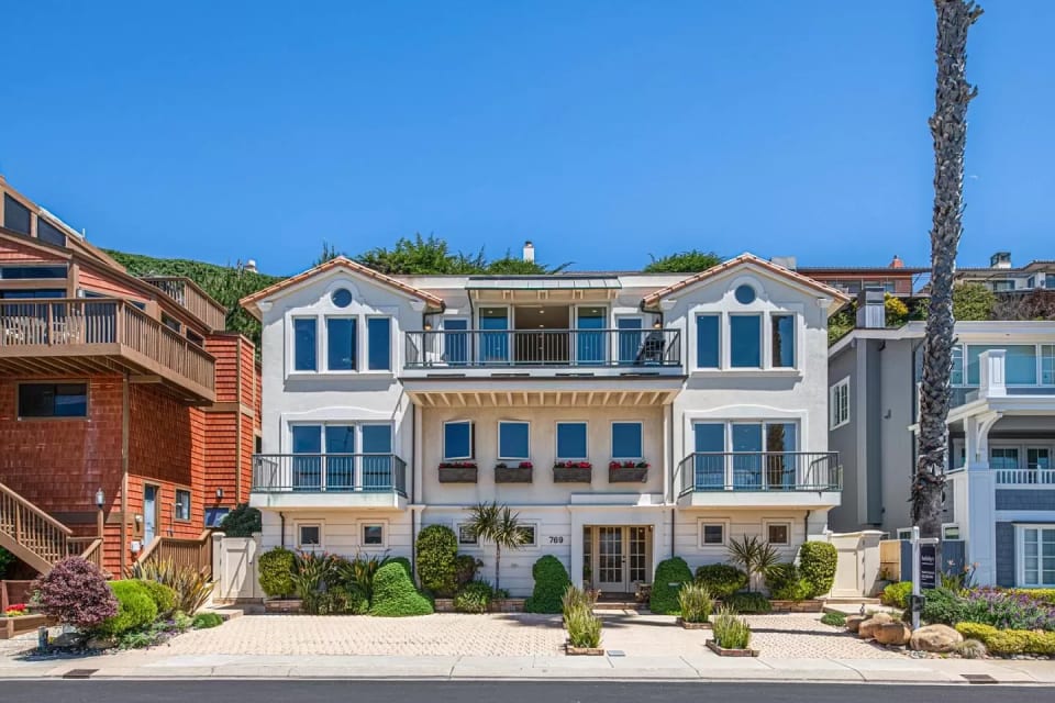 769 Vía Gaviota PORTFOLIŌ Real Estate Capitola Real Estate Agents