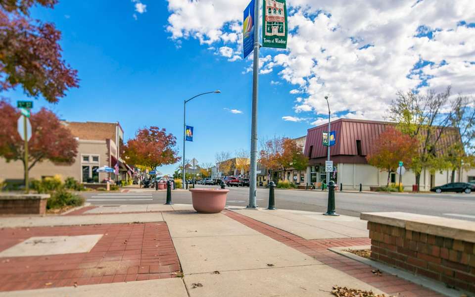 Windsor Neighborhood Guide 8z Real Estate