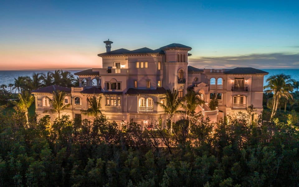 Bay Colony Real Estate Area Guide The Earls Lappin Team