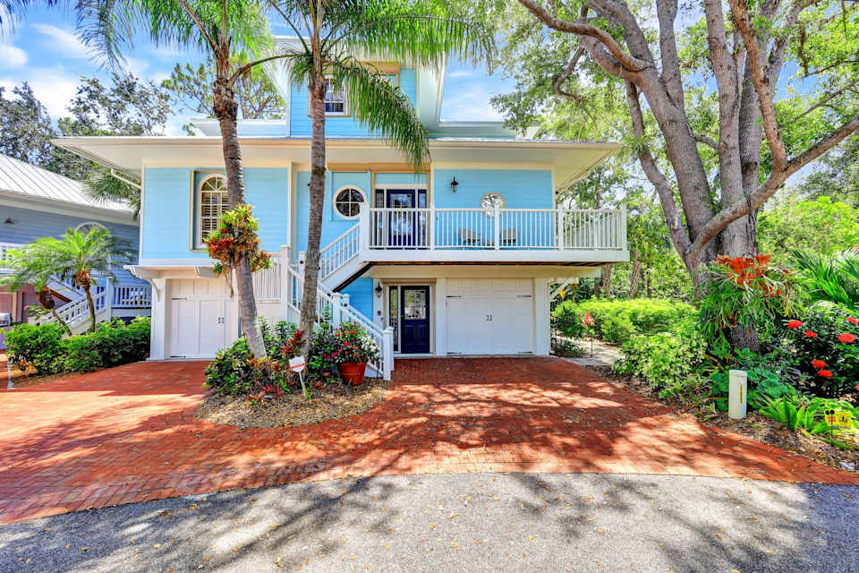 3822 Survey CIR Blue Ocean Real Estate Florida Real Estate Agents