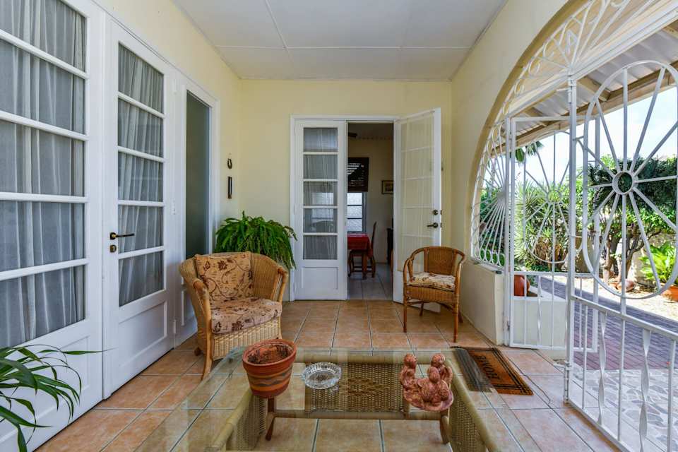 Real Estate in Aruba | Centrally Located | Home For Sale in Oranjestad