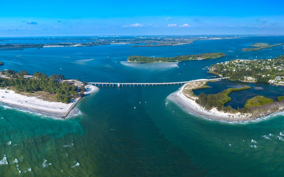 Bradenton Neighborhood Guide