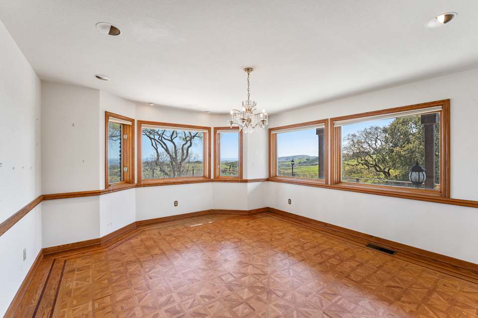 Ranch, Sonoma Marin County Real Estate Agent