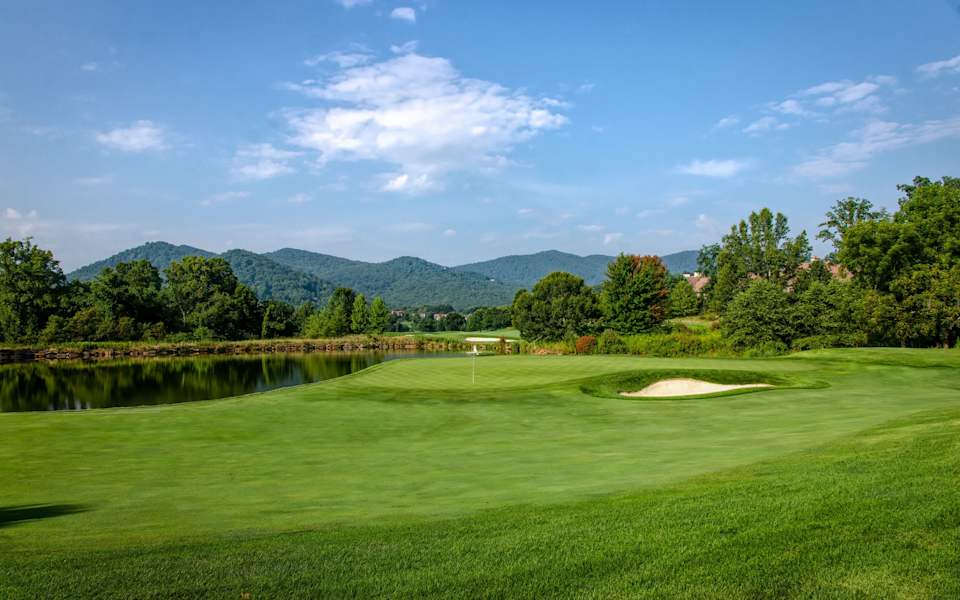 Highlands Country Club Neighborhood Guide