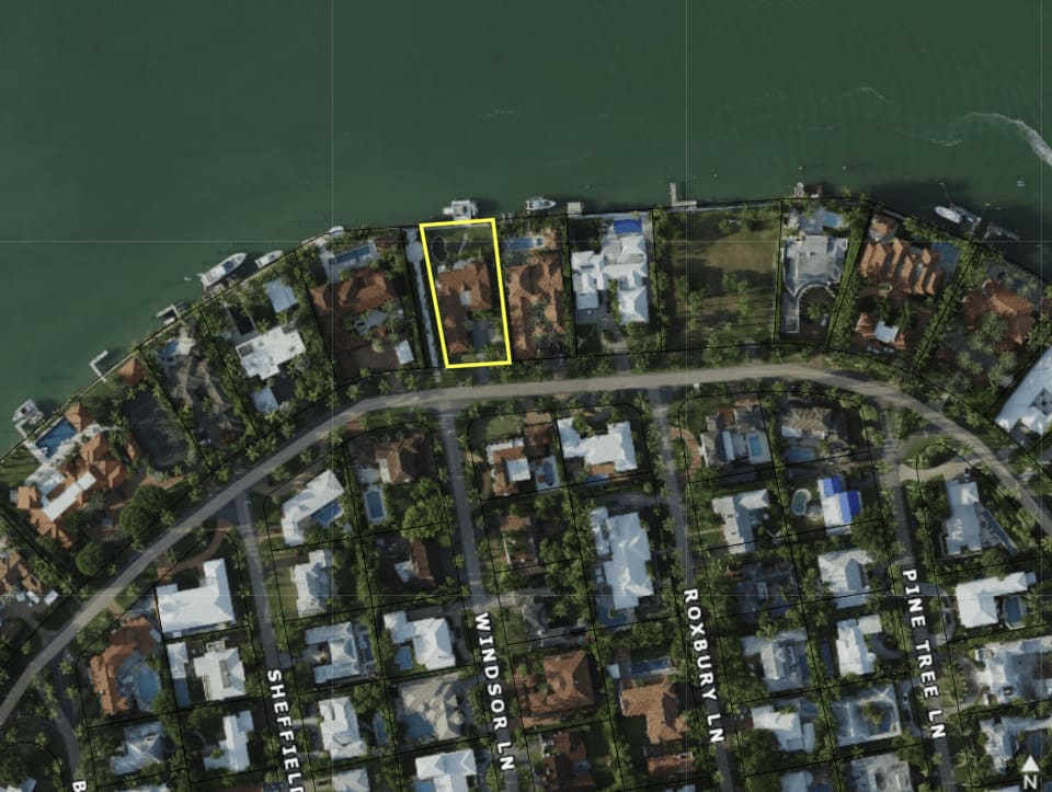 66 La Gorce Circle Carmenate / Duchon