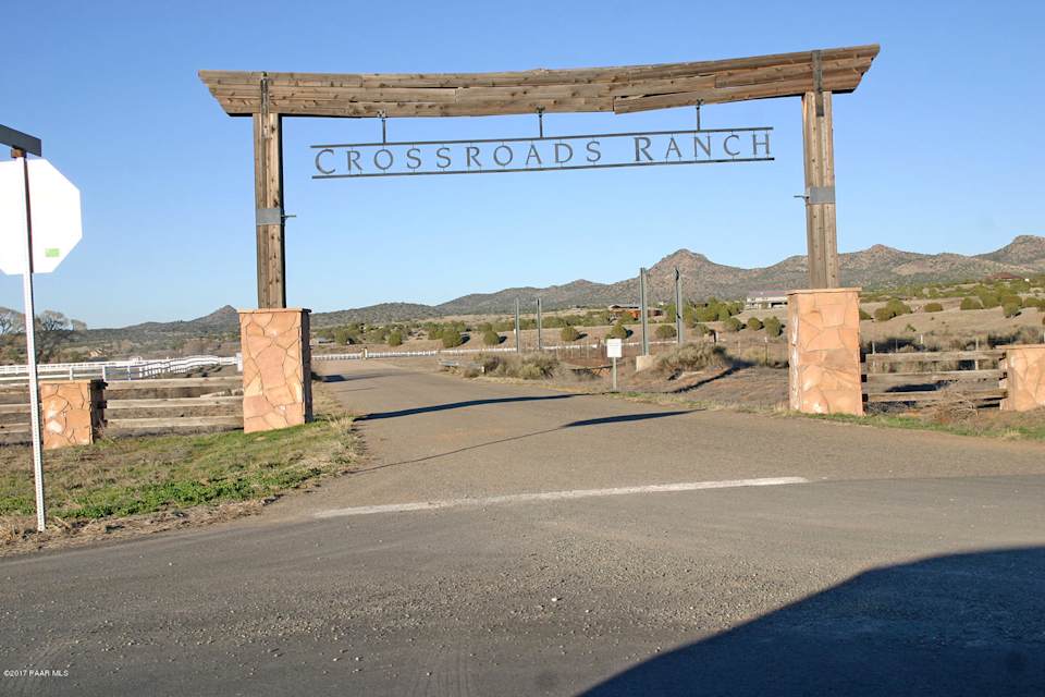 Crossroads Ranch Real Estate Area Guide Richard E. Kerr