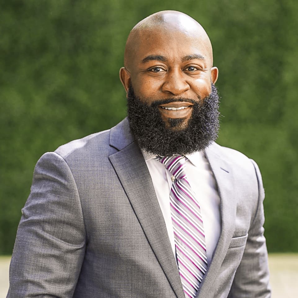 About Darius (Wally) McCaskill Smoke Rise Agents