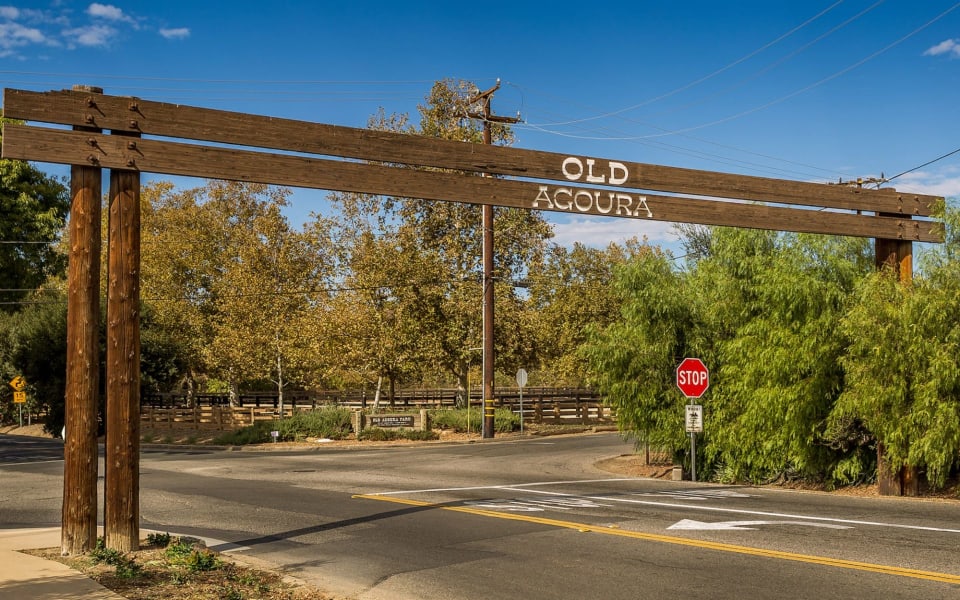 Old Agoura Calabasas Homes for sale Hidden Hills Homes for sale