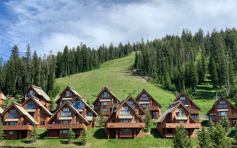 Big Sky Neighborhood Guide Montana Homes & Land, LLC