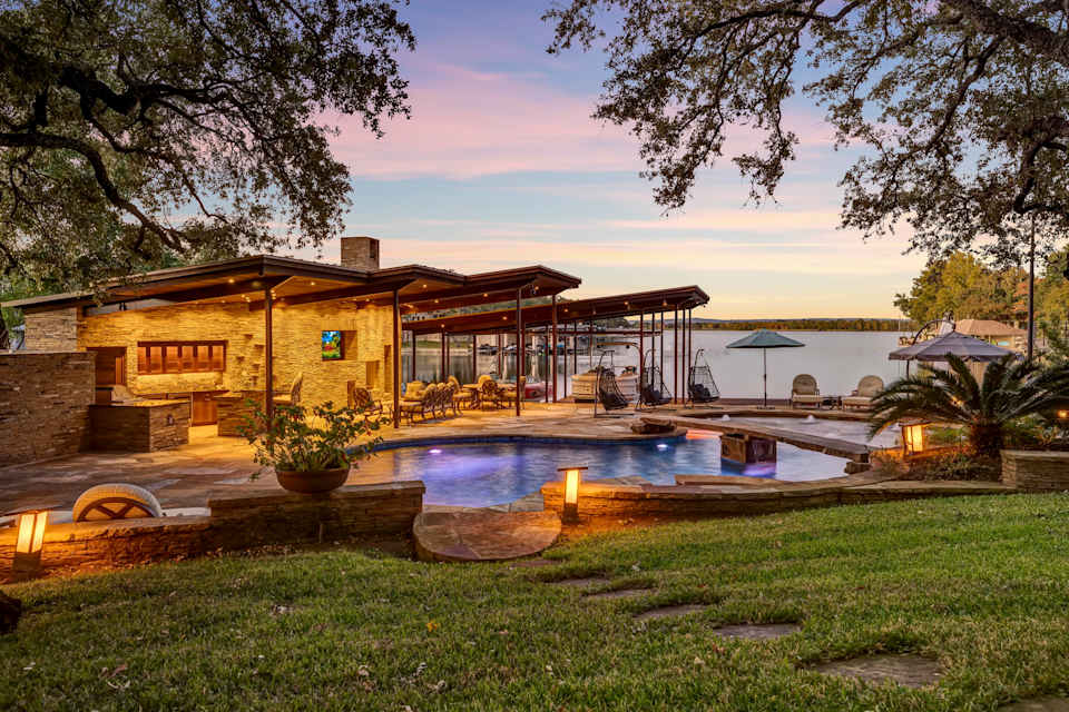 Deer Haven And Blue Lake Estates Neighborhood Guide