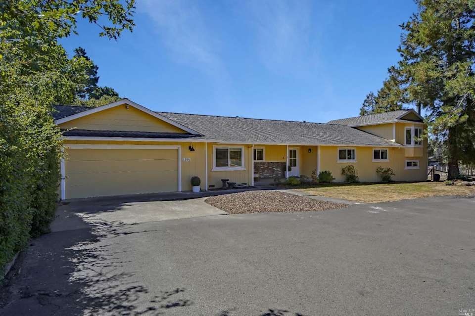 1395 Schaeffer Rd Hedge Realty Petaluma Real Estate Team