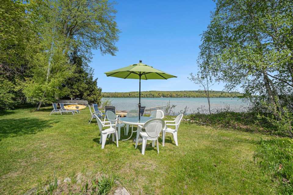 Bricker Cottage Little Glen Lake, Michigan