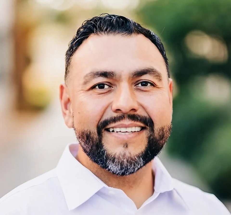 Meet Saul Mendez Expert Real Estate Consultant