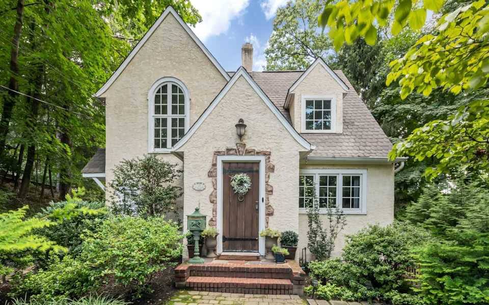 Understanding Ridgewood Housing Inventory Supply and Demand Blog