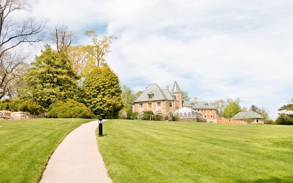 Taylor Neighborhood Guide