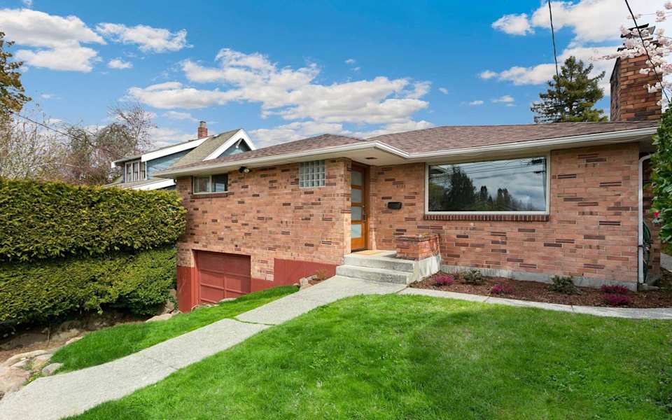 MidCentury Gem in Rainier Beach