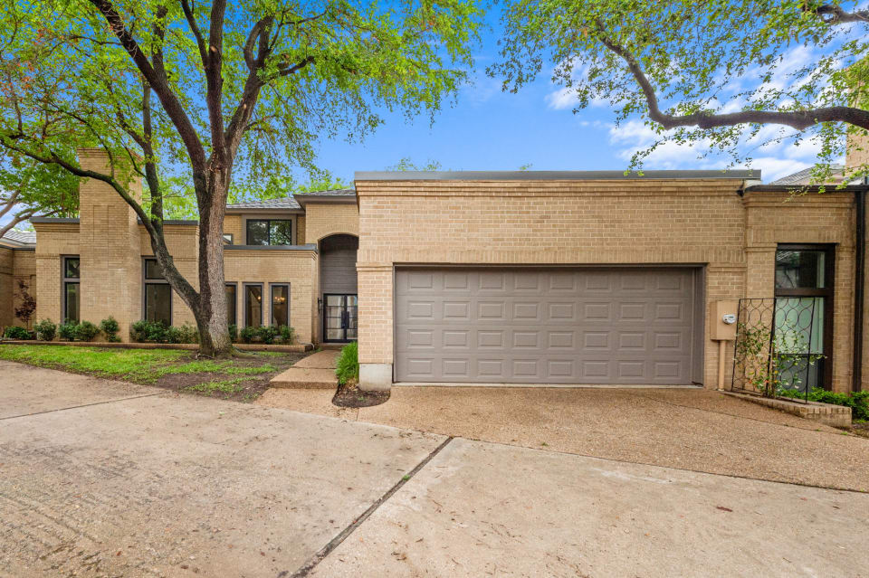 Updated Townhome in Overton Park John Zimmerman Fort Worth Realtors