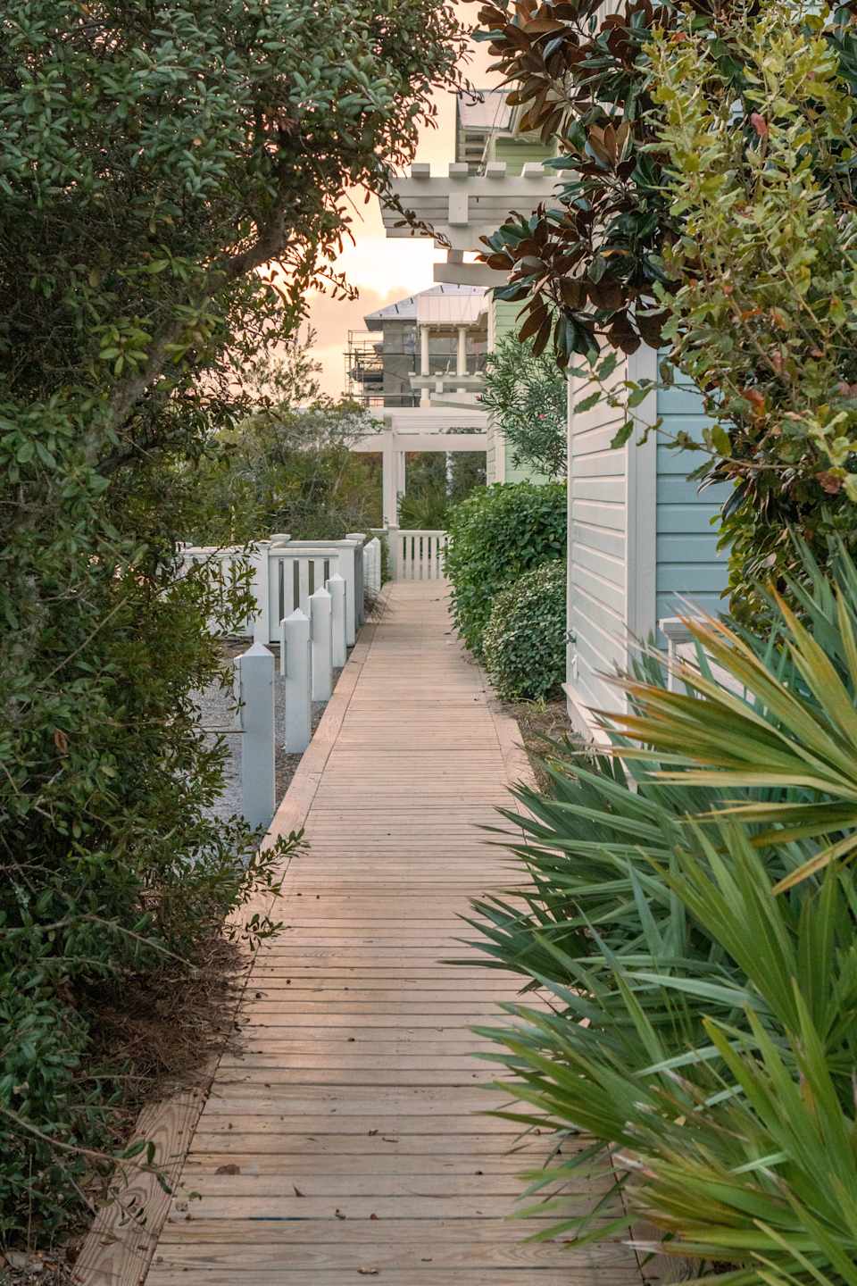 Seagrove Neighborhood Guide