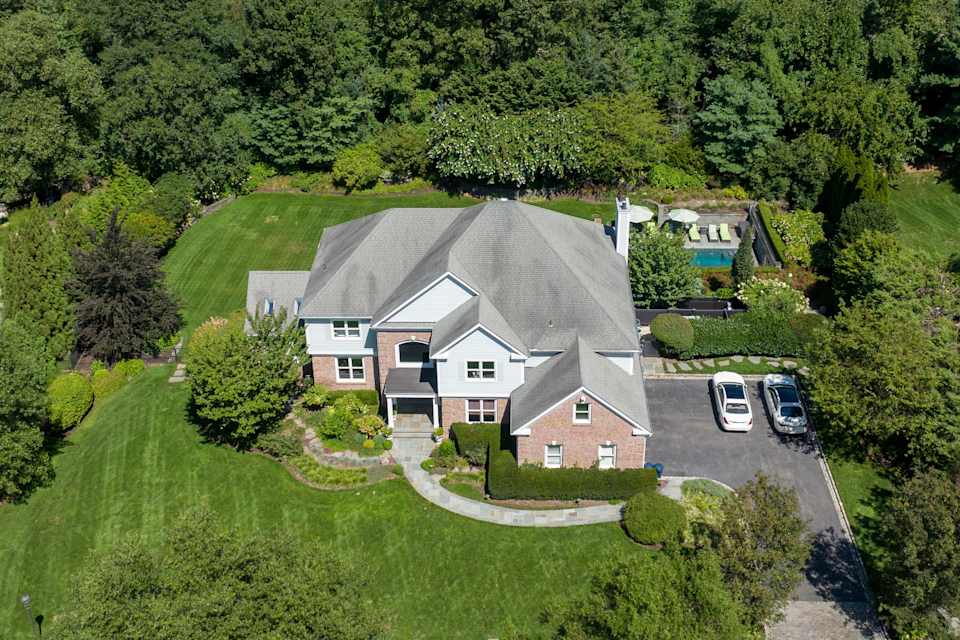 6 Stone Hill Dr N Gail Holman Real Estate Manhasset Real Estate