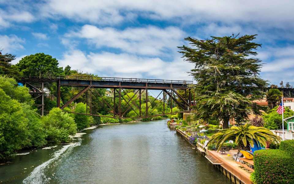 Soquel Mario Desantis Room Real Estate